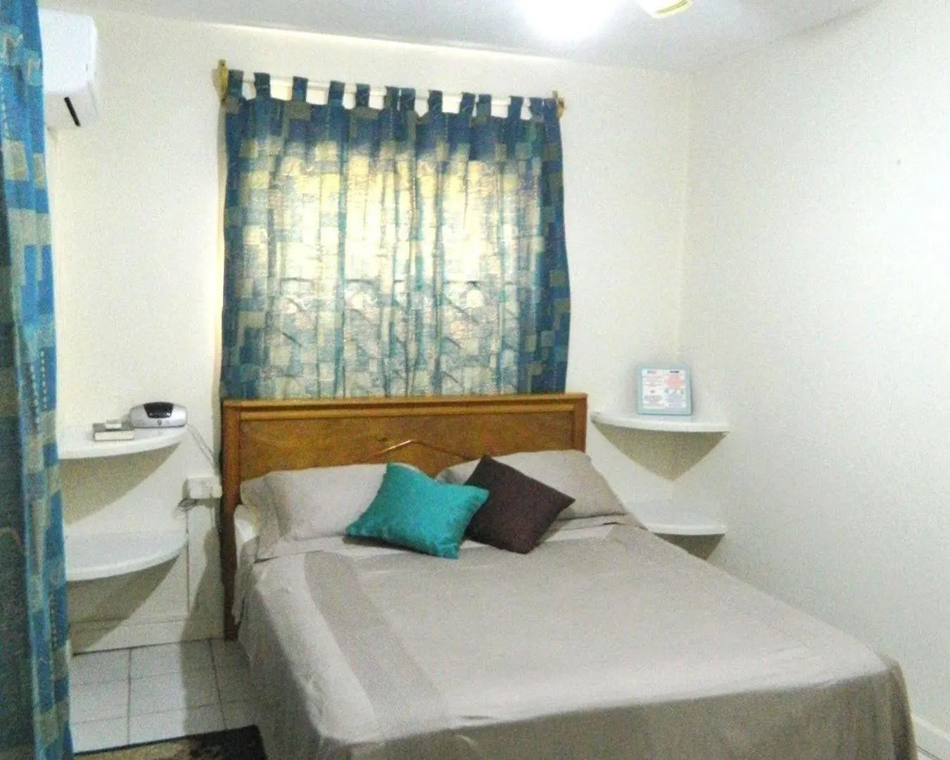 Saint Vincent Skyblue Beach Apartments 2*, Saint Vincent